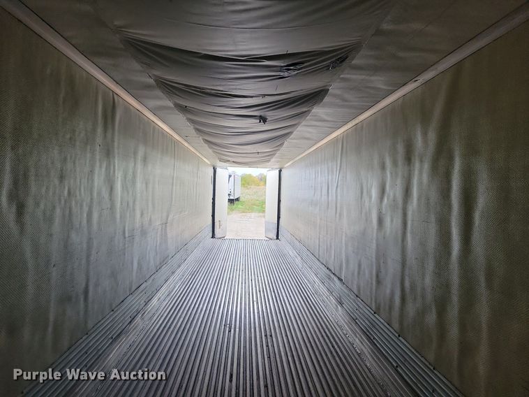 image for item DN4220 2006 Utility 3000R  refrigerated van trailer