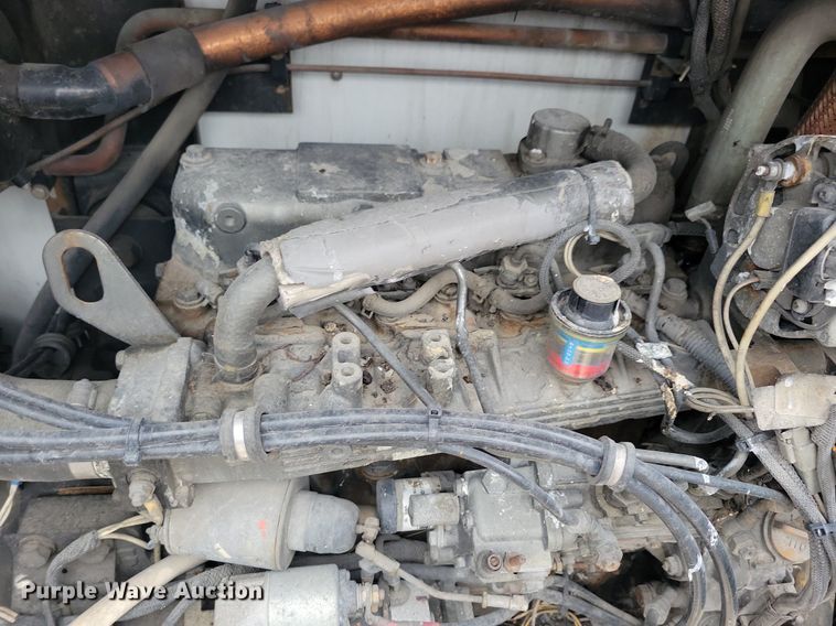 image for item DN4220 2006 Utility 3000R  refrigerated van trailer