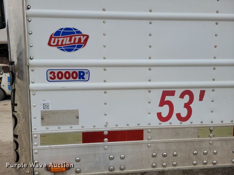 image for item DN4221 2008 Utility 3000R  refrigerated van trailer