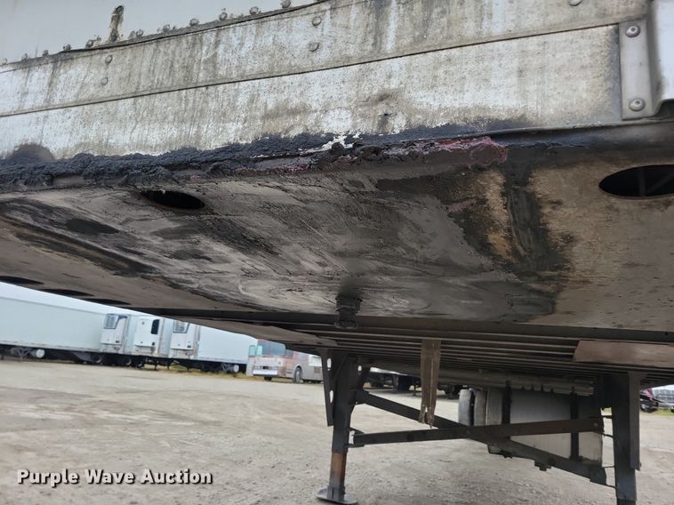 image for item DN4221 2008 Utility 3000R  refrigerated van trailer