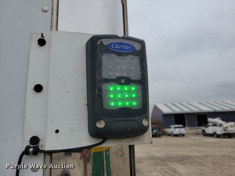 image for item DN4221 2008 Utility 3000R  refrigerated van trailer