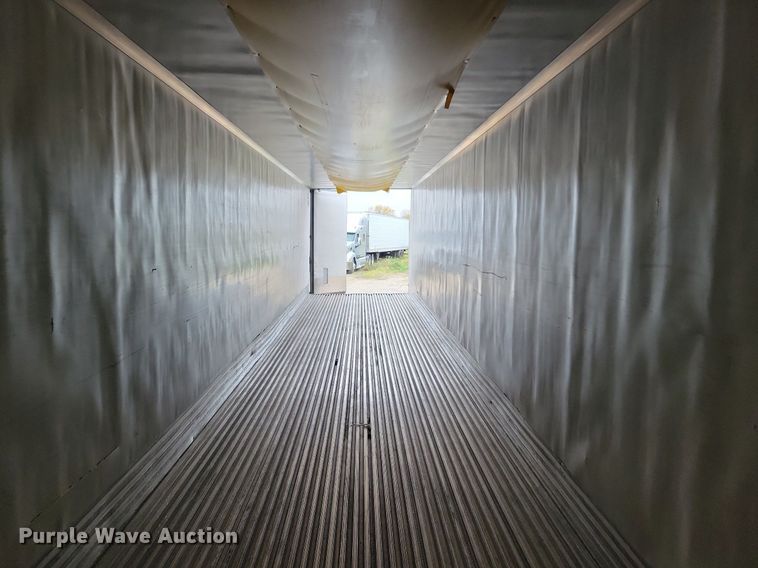 image for item DN4222 2016 Utility 3000R  refrigerated van trailer