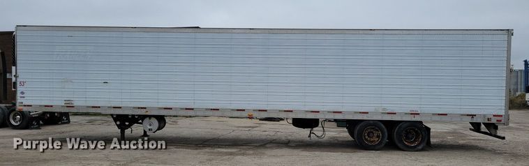 image for item DN4223 2005 Utility 3000R  refrigerated van trailer