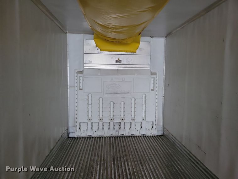 image for item DN4224 2016 Utility 3000R  refrigerated van trailer