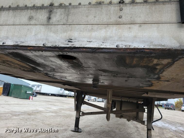 image for item DN4225 2008 Utility 3000R  refrigerated van trailer