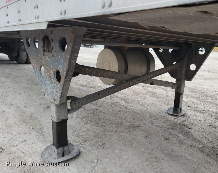 image for item DN4225 2008 Utility 3000R  refrigerated van trailer