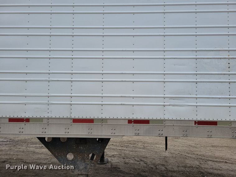 image for item DN4225 2008 Utility 3000R  refrigerated van trailer