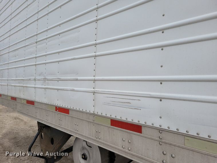 image for item DN4225 2008 Utility 3000R  refrigerated van trailer