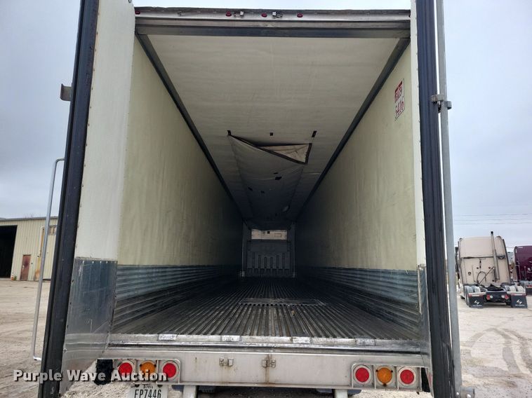 image for item DN4225 2008 Utility 3000R  refrigerated van trailer