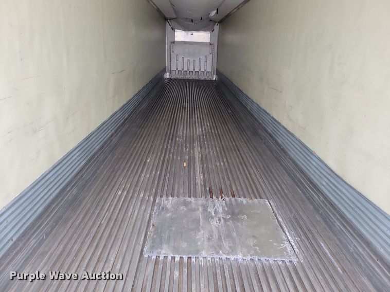 image for item DN4225 2008 Utility 3000R  refrigerated van trailer