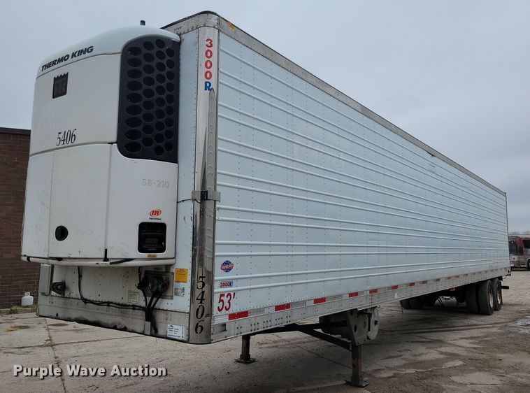 image for item DN4226 2006 Utility 3000R  refrigerated van trailer