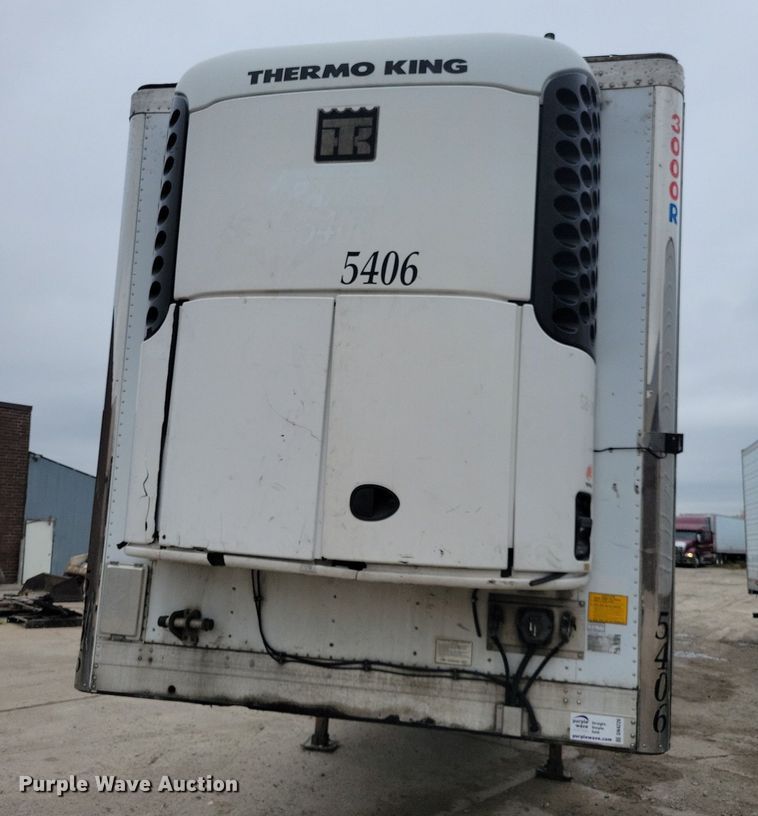 image for item DN4226 2006 Utility 3000R  refrigerated van trailer