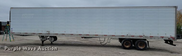 image for item DN4227 2006 Utility 3000R  refrigerated van trailer