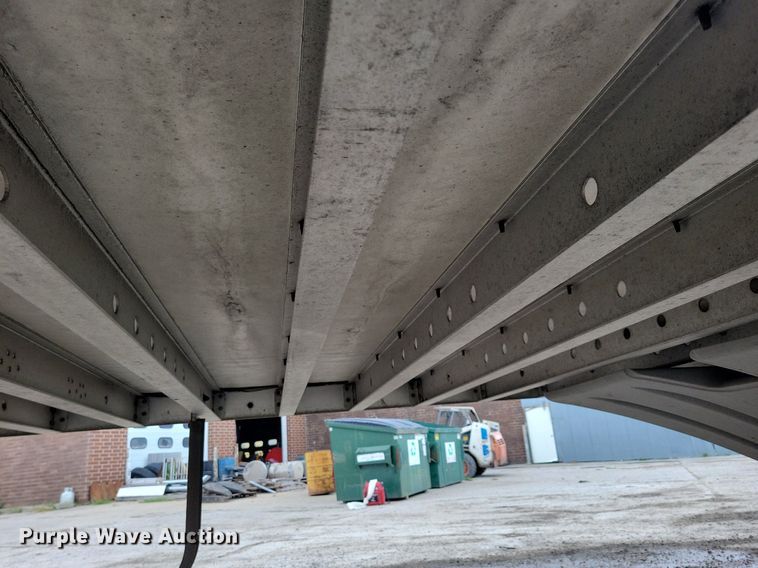 image for item DN4228 2017 CIMC Vanguard Cool Globe R8000B  refrigerated van trailer