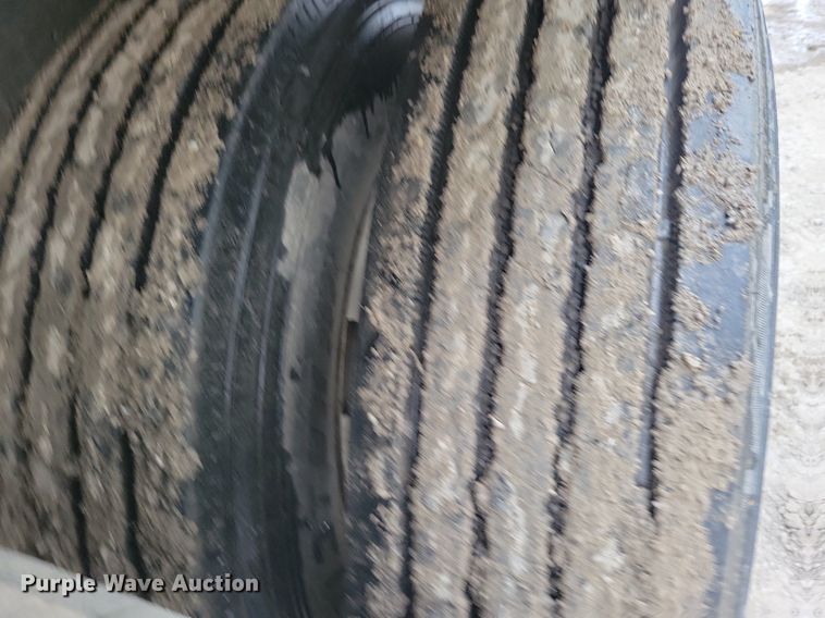 image for item DN4228 2017 CIMC Vanguard Cool Globe R8000B  refrigerated van trailer