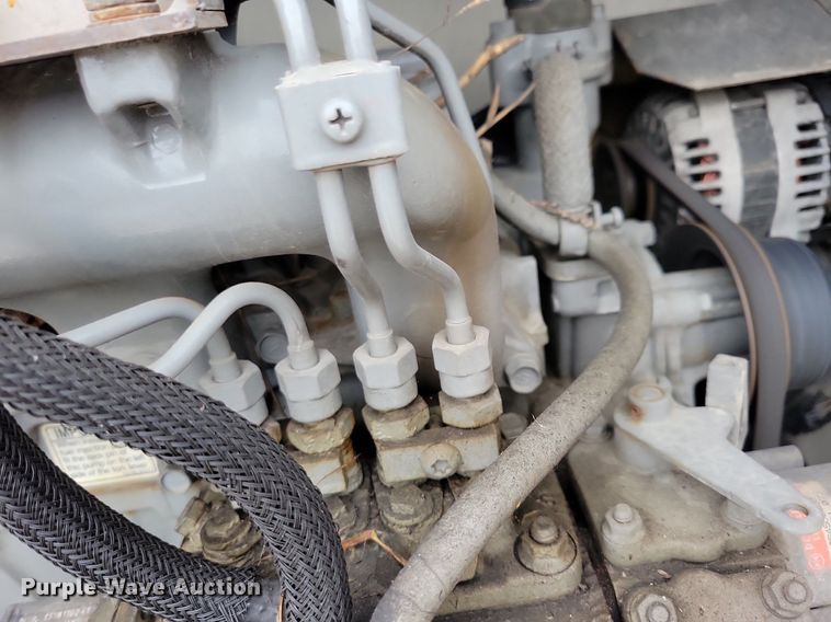 image for item DN4229 2016 Utlity 3000R  refrigerated van trailer