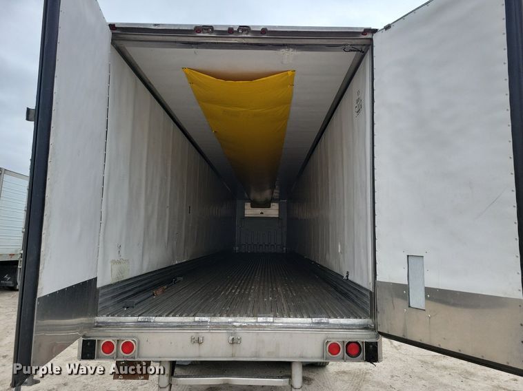 image for item DN4229 2016 Utlity 3000R  refrigerated van trailer