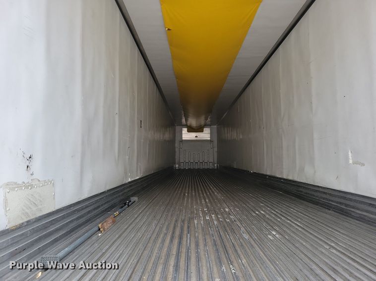 image for item DN4229 2016 Utlity 3000R  refrigerated van trailer