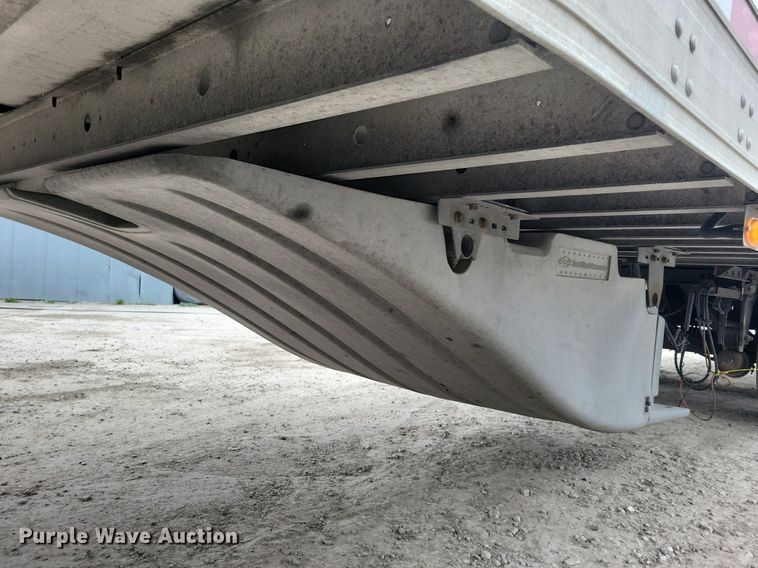 image for item DN4229 2016 Utlity 3000R  refrigerated van trailer