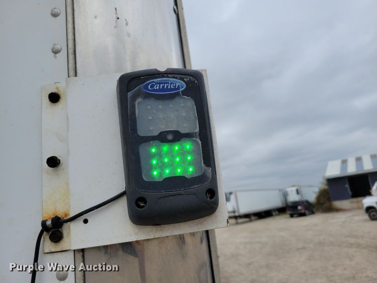 image for item DN4230 2008 Utility 3000R  refrigerated van trailer