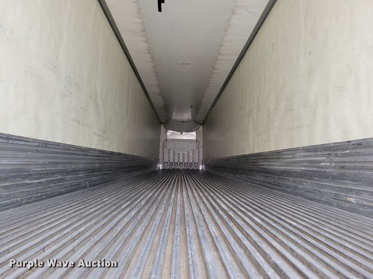 image for item DN4230 2008 Utility 3000R  refrigerated van trailer