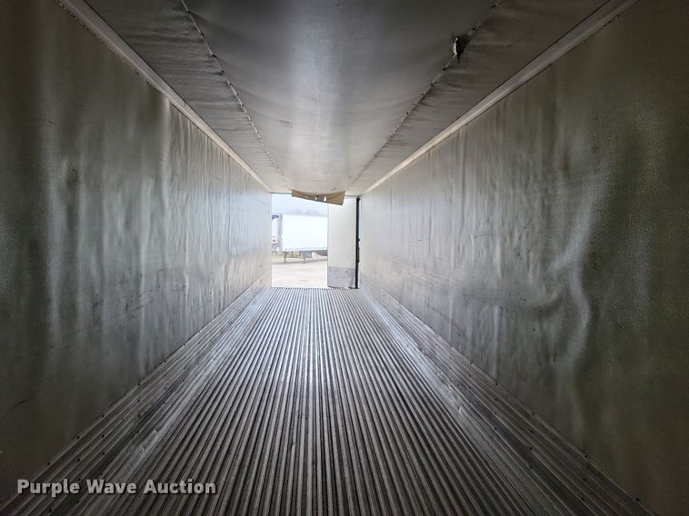 image for item DN4230 2008 Utility 3000R  refrigerated van trailer