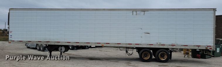 image for item DN4232 2005 Utility 3000R  refrigerated van trailer