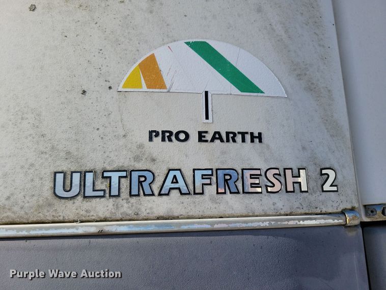 image for item DN4234 1999 Trailmobile  refrigerated van trailer