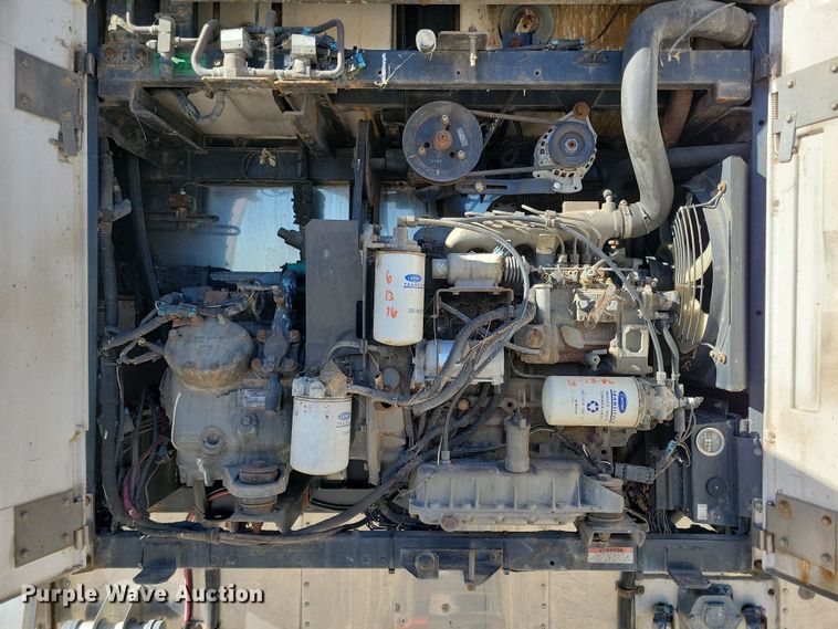 image for item DN4234 1999 Trailmobile  refrigerated van trailer