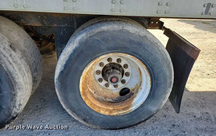 image for item DN4234 1999 Trailmobile  refrigerated van trailer