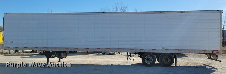 image for item DN4236 2005 Utility 3000R  refrigerated van trailer