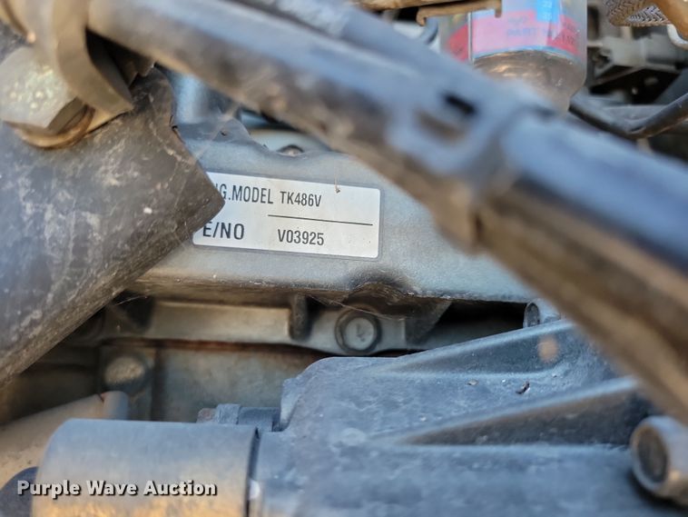 image for item DN4236 2005 Utility 3000R  refrigerated van trailer