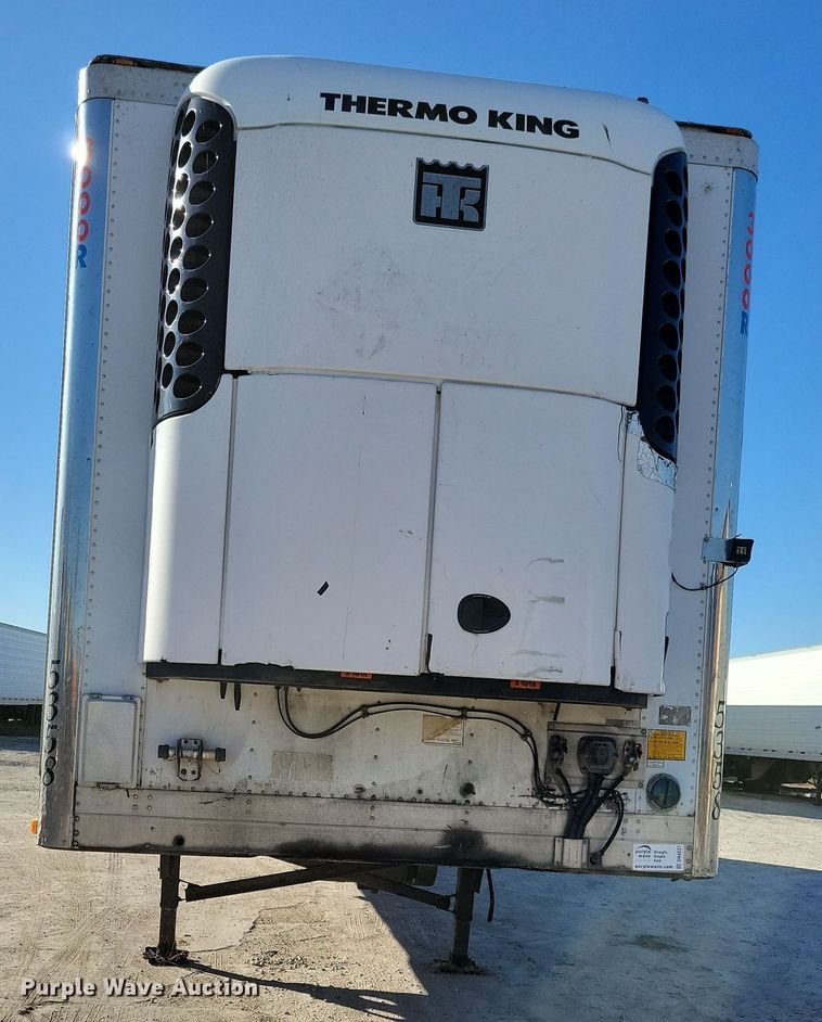 image for item DN4237 2005 Utility 3000R  refrigerated van trailer