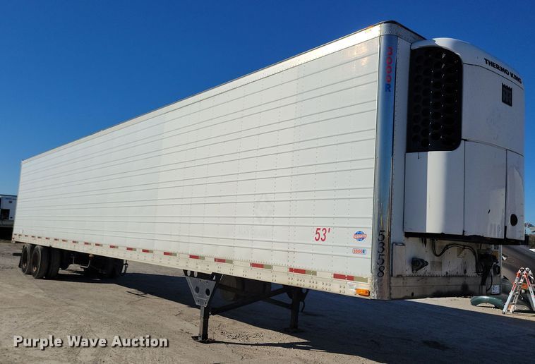 image for item DN4237 2005 Utility 3000R  refrigerated van trailer