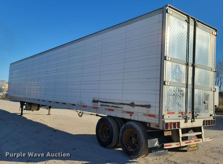 image for item DN4238 2008 Utility 3000R  refrigerated van trailer