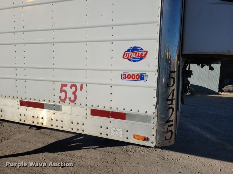 image for item DN4238 2008 Utility 3000R  refrigerated van trailer
