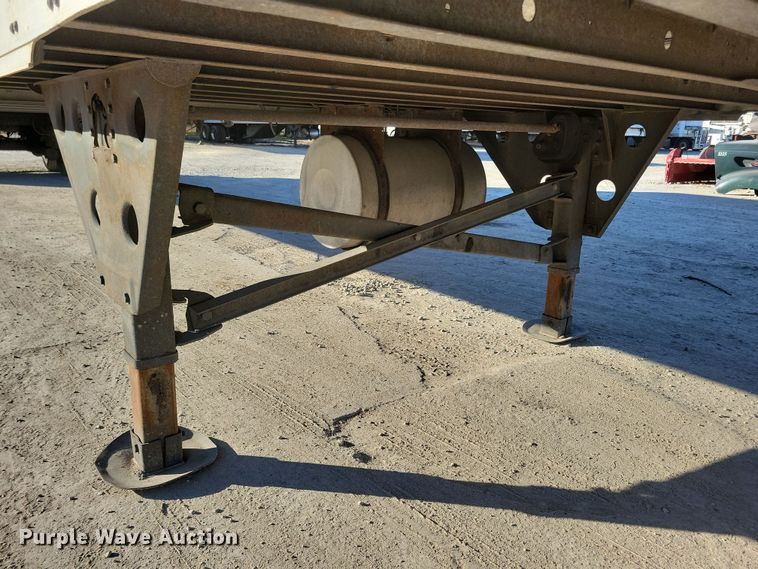 image for item DN4238 2008 Utility 3000R  refrigerated van trailer