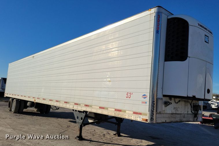 image for item DN4239 2005 Utility 3000R  refrigerated van trailer