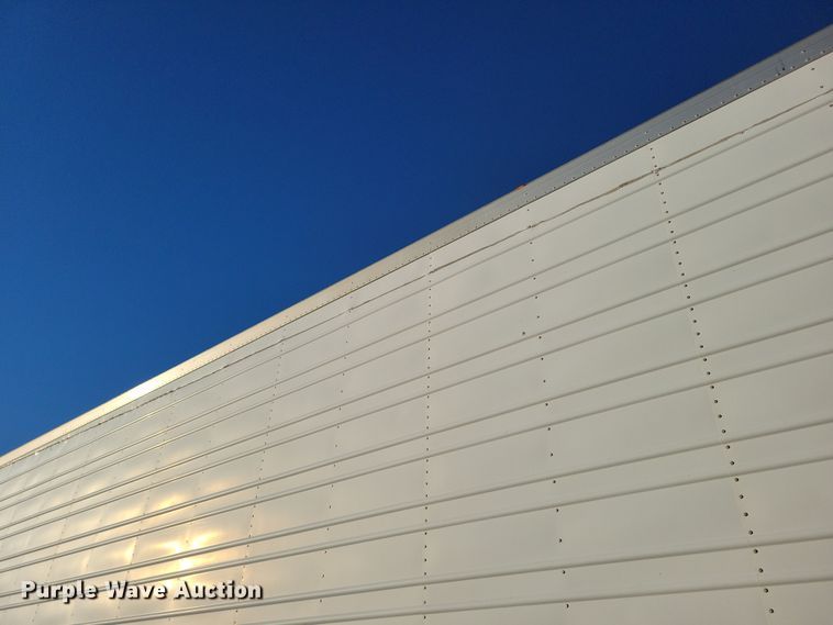 image for item DN4240 2008 Utility 3000R  refrigerated van trailer