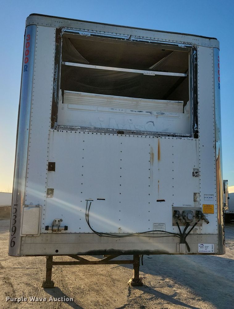 image for item DN4241 2006 Utility 3000R  refrigerated van trailer