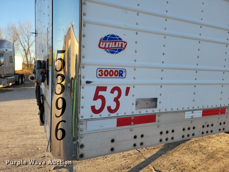 image for item DN4241 2006 Utility 3000R  refrigerated van trailer