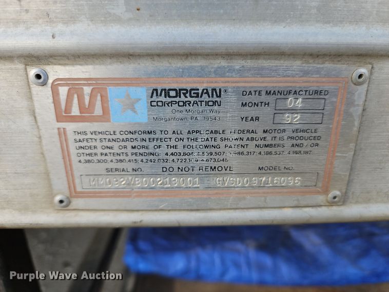 image for item DN7114 2006 GMC C5500  box truck