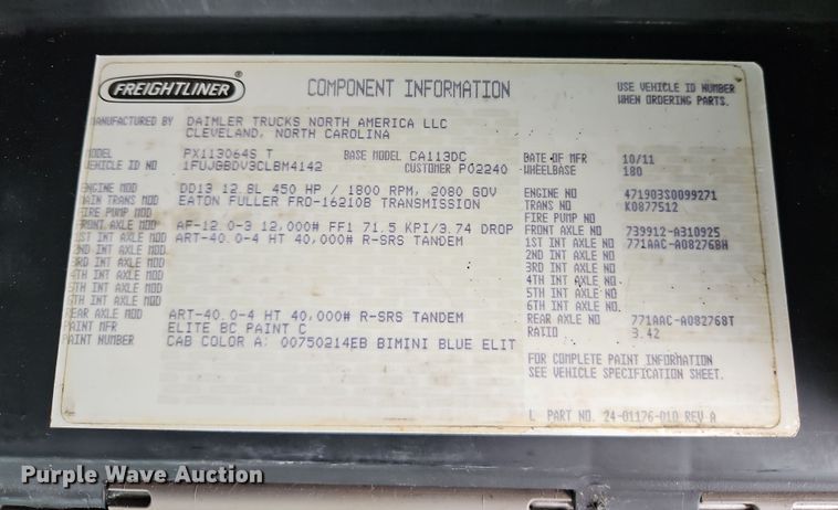 image for item DN7115 2012 Freightliner Cascadia  semi truck