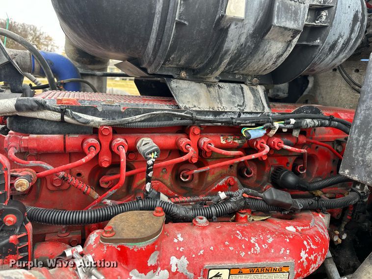 image for item DO5173 2013 Kenworth T800  semi truck