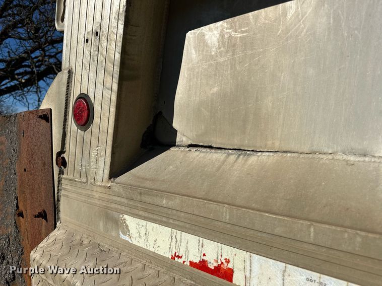 image for item DO5197 2003 Travis S/96  end dump trailer