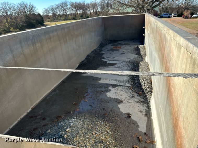 image for item DO5197 2003 Travis S/96  end dump trailer