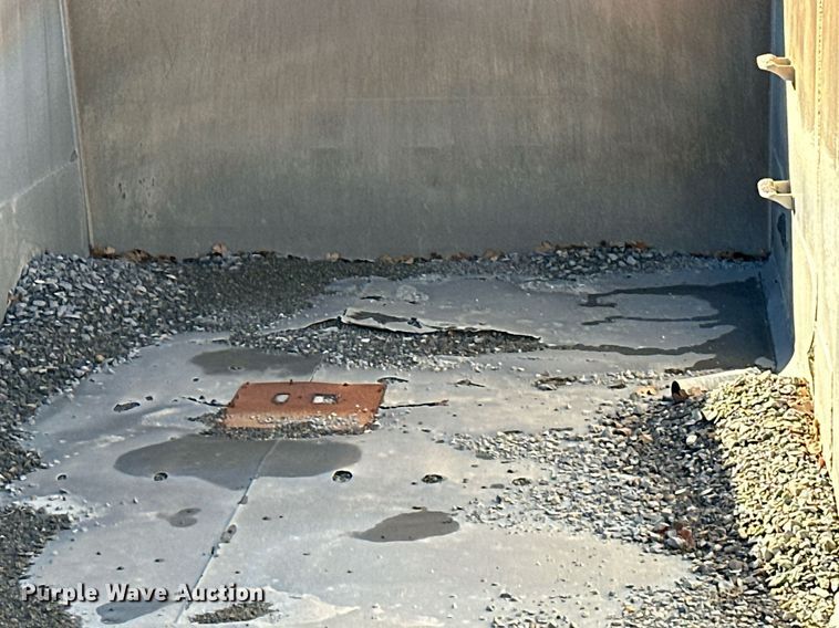 image for item DO5197 2003 Travis S/96  end dump trailer