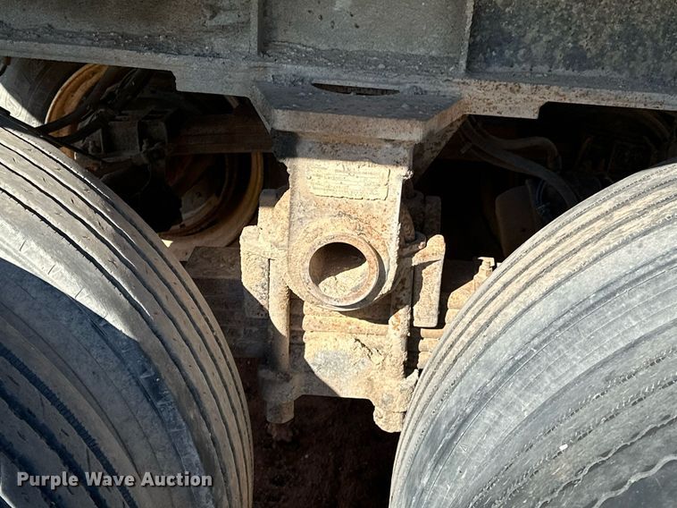 image for item DO5197 2003 Travis S/96  end dump trailer