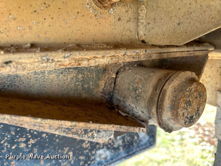 image for item DO5197 2003 Travis S/96  end dump trailer