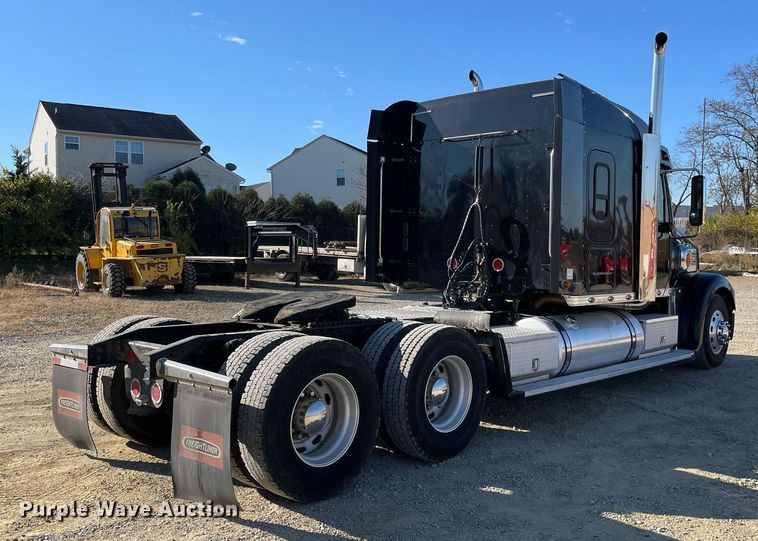 image for item DP0233 2016 Freightliner Coronado  glider kit semi truck